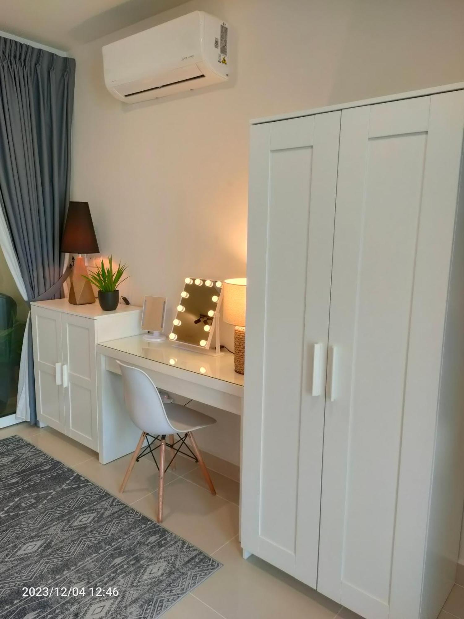 The Ocean View Apartment